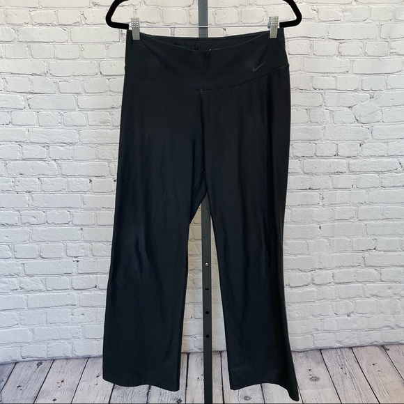 Black Nike Dri Fit Flared Wide Leg Leggings - Picture 1 of 4